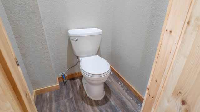 773 Spring Valley Drive, Mammoth Spring, AR 72554