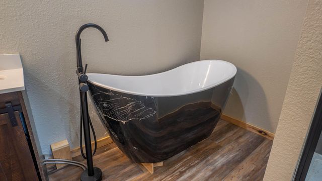 773 Spring Valley Drive, Mammoth Spring, AR 72554