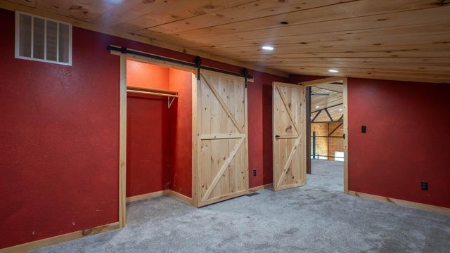 773 Spring Valley Drive, Mammoth Spring, AR 72554