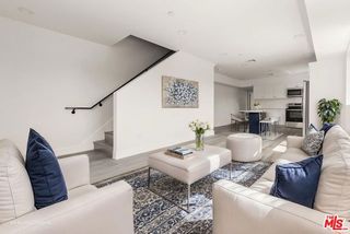 2938 West Boulevard B, Los Angeles, CA 90016