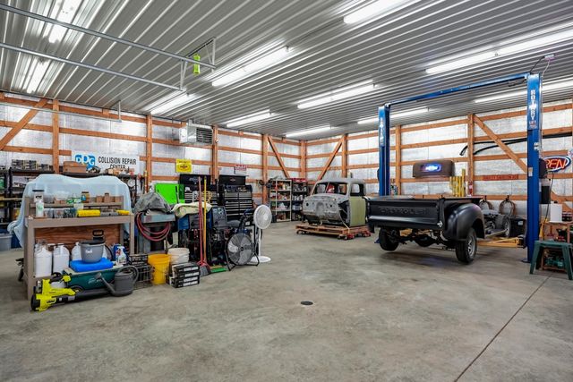 2097 Shellsford Rd, Mcminnville, TN 37110
