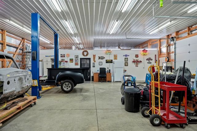 2097 Shellsford Rd, Mcminnville, TN 37110