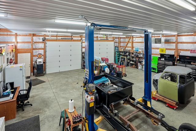 2097 Shellsford Rd, Mcminnville, TN 37110