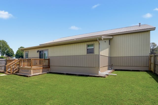 2097 Shellsford Rd, Mcminnville, TN 37110