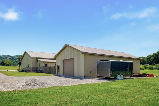 2097 Shellsford Rd, Mcminnville, TN 37110