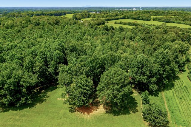 2097 Shellsford Rd, Mcminnville, TN 37110