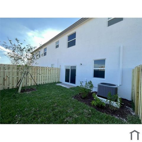 2667 SE 28 DR, Homestead, FL 33035