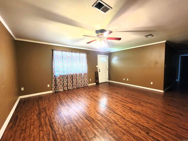 204 Wildwood, White Hall, AR 71602