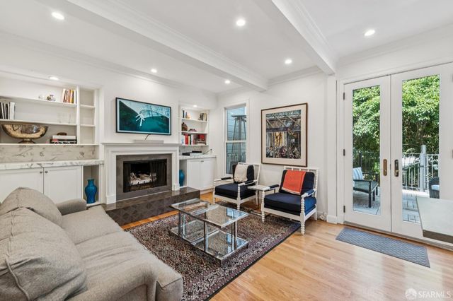 1646 Lyon Street, San Francisco, CA 94115