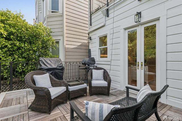 1646 Lyon Street, San Francisco, CA 94115