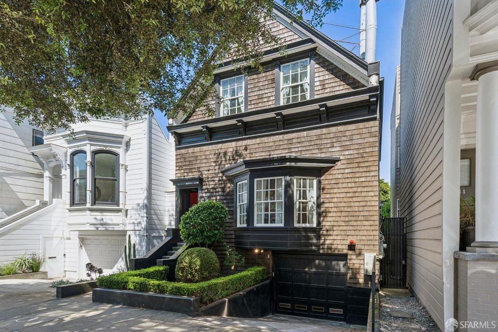 1646 Lyon Street, San Francisco, CA 94115