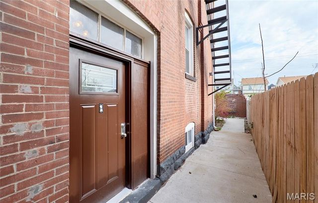 4253 Washington Boulevard A, St Louis, MO 63108