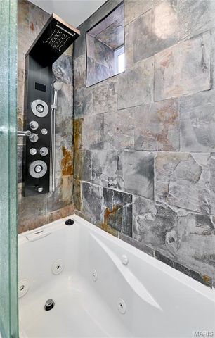 4253 Washington Boulevard A, St Louis, MO 63108