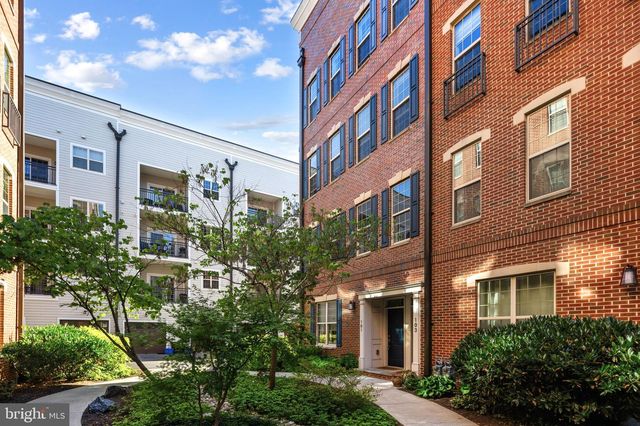 101 BRINLEY CT, Philadelphia, PA 19146