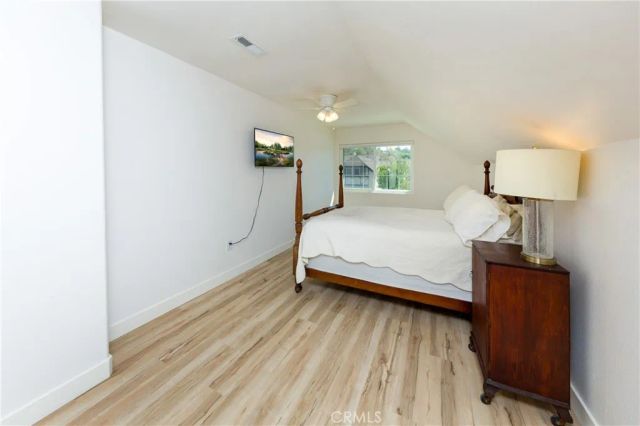 28339 Simsalido ave, Canyon Country, CA 91387