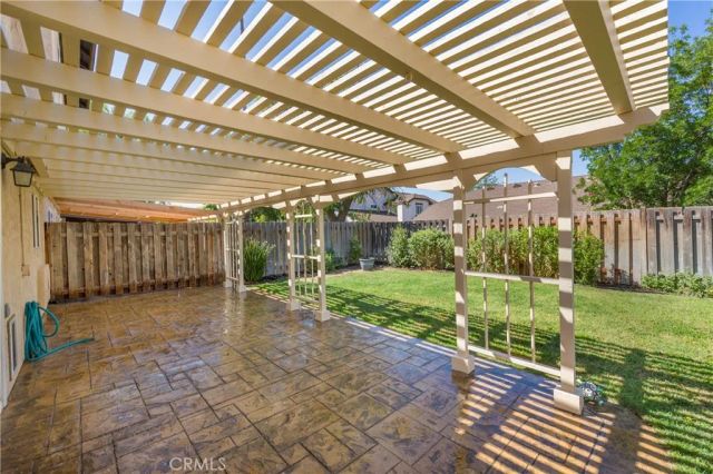 28339 Simsalido ave, Canyon Country, CA 91387