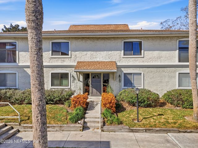 14750 BEACH Boulevard 20, Jacksonville, FL 32250