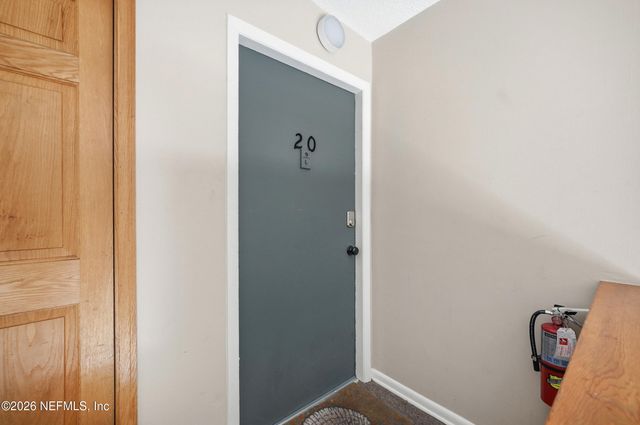 14750 BEACH Boulevard 20, Jacksonville, FL 32250