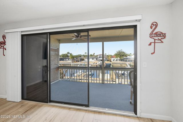 14750 BEACH Boulevard 20, Jacksonville, FL 32250