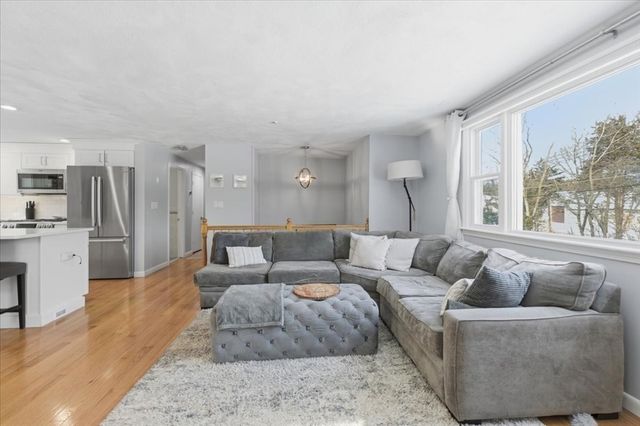 9 Williams Road, Sharon, MA 02067