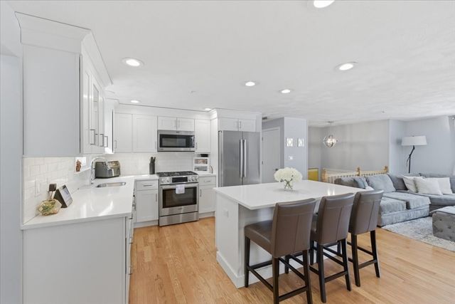 9 Williams Road, Sharon, MA 02067