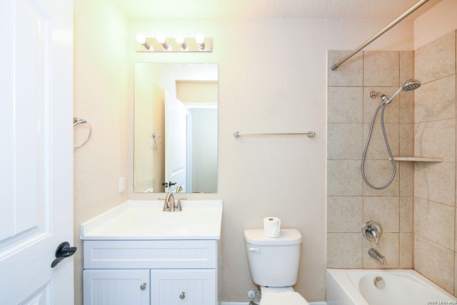922 Hagen Way, San Antonio, TX 78221