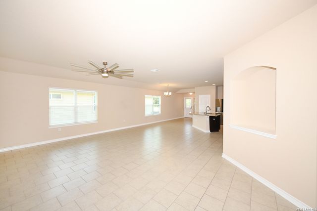 922 Hagen Way, San Antonio, TX 78221