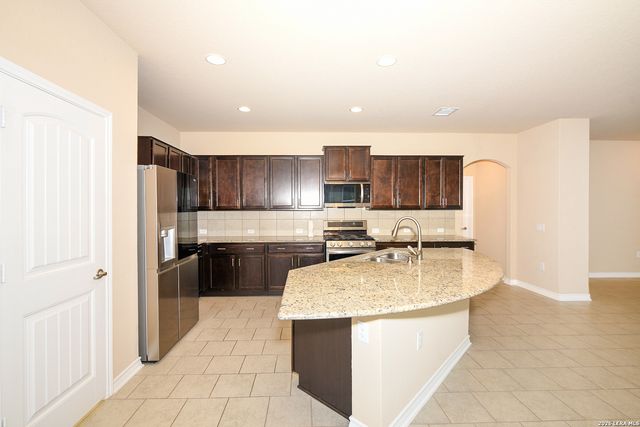 922 Hagen Way, San Antonio, TX 78221