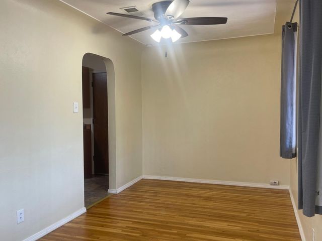 1025 Kentucky Street SE, Albuquerque, NM 87108