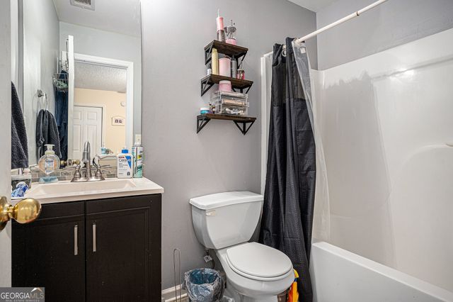 30 Crestfield Circle, Covington, GA 30016