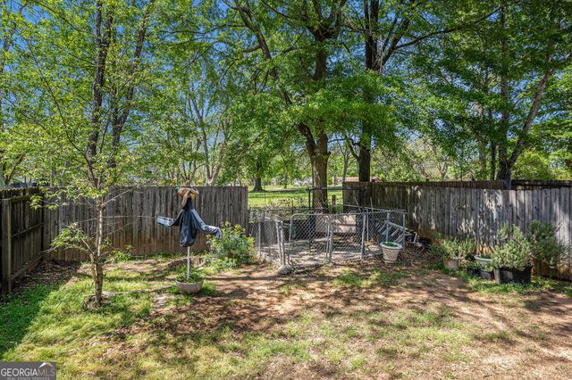 30 Crestfield Circle, Covington, GA 30016