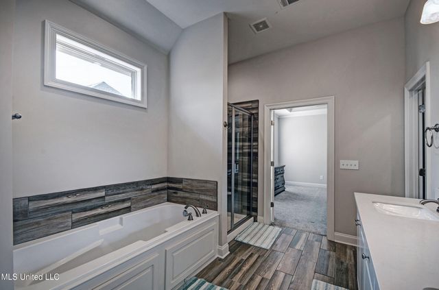 300 Buckhead Drive, Madison, MS 39110