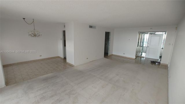 301 174th St 1405, Sunny Isles Beach, FL 33160