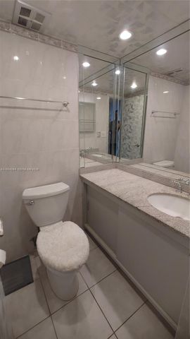 301 174th St 1405, Sunny Isles Beach, FL 33160