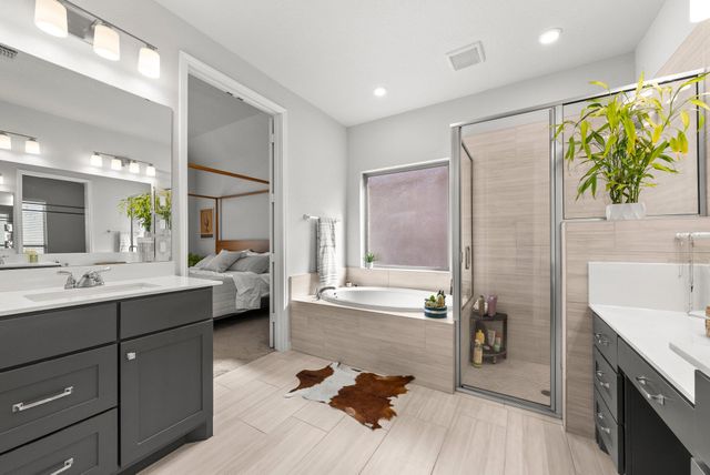 204 Bluff Creek LN, Georgetown, TX 78628