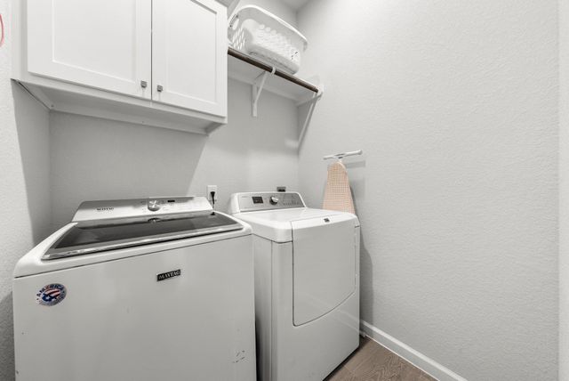 204 Bluff Creek LN, Georgetown, TX 78628