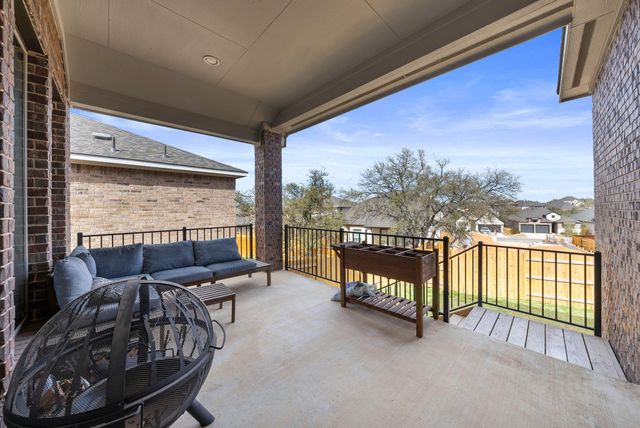 204 Bluff Creek LN, Georgetown, TX 78628