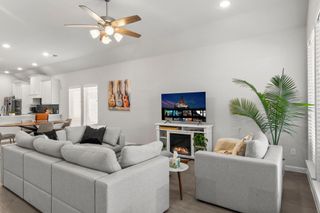 204 Bluff Creek LN, Georgetown, TX 78628