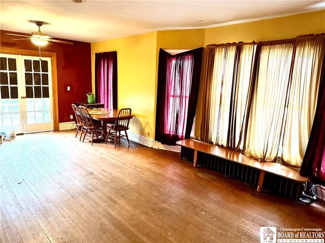 425 Washington Avenue, Dunkirk, NY 14048