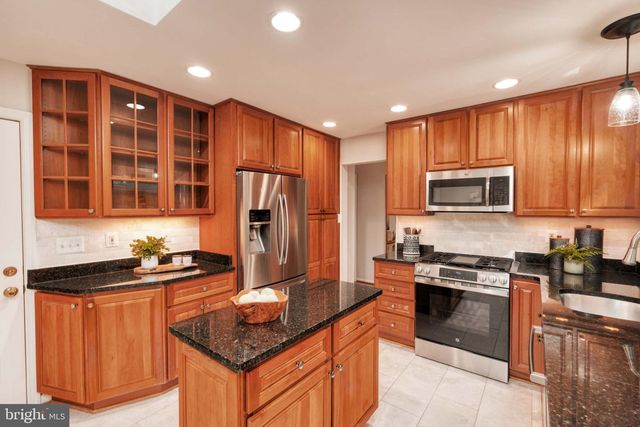 10838 BURR OAK WAY, Burke, VA 22015
