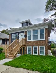 1379 Roosevelt Place, Gary, IN 46404