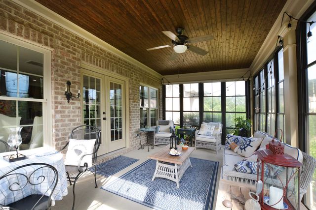 18 Drystack Way, Simpsonville, SC 29681