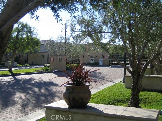 20013 Livorno, Porter Ranch, CA 91326