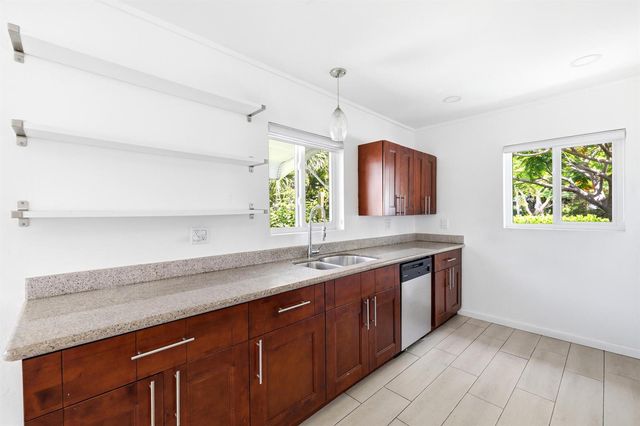1225 15th Avenue N, Lake Worth Beach, FL 33460
