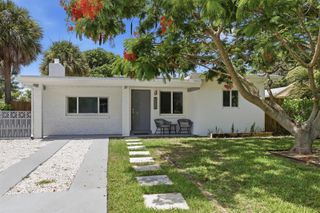 1225 15th Avenue N, Lake Worth Beach, FL 33460