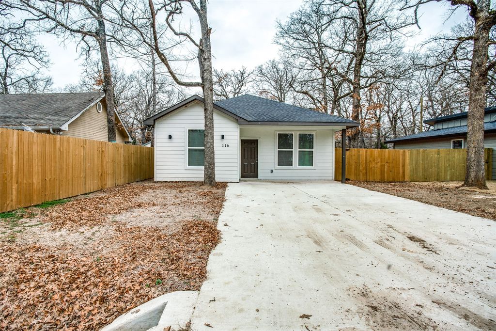 116 Navajo Drive, Mabank, TX 75156
