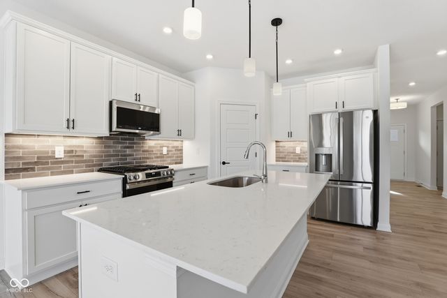 331 Fox Trail Drive, Pittsboro, IN 46167