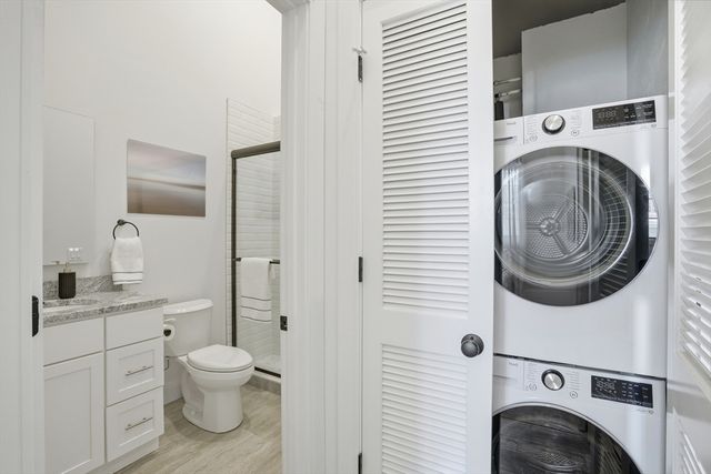 10 Water Street 8, Plymouth, MA 02360