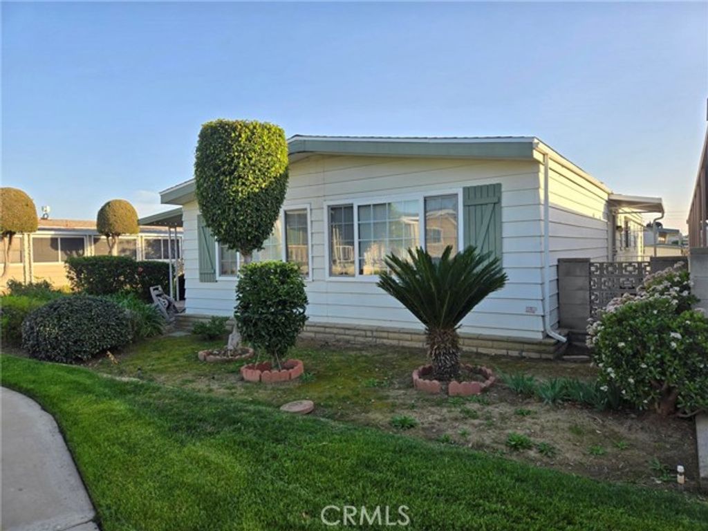 2261 Lake crest Lane 83, La Habra, CA 90631