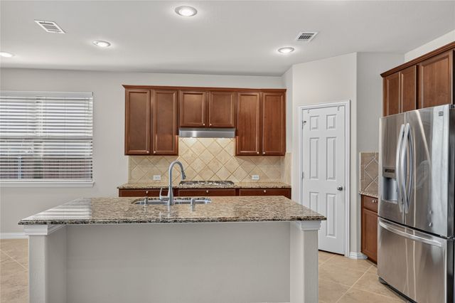 1049 Chickasaw Drive, Carrollton, TX 75010